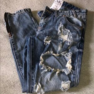 Pre Loved Ripped Jean